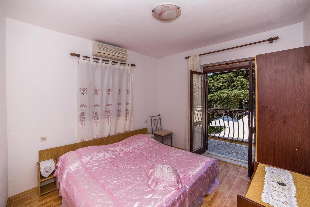 Apartments And Rooms Drpic スプリツカ エクステリア 写真