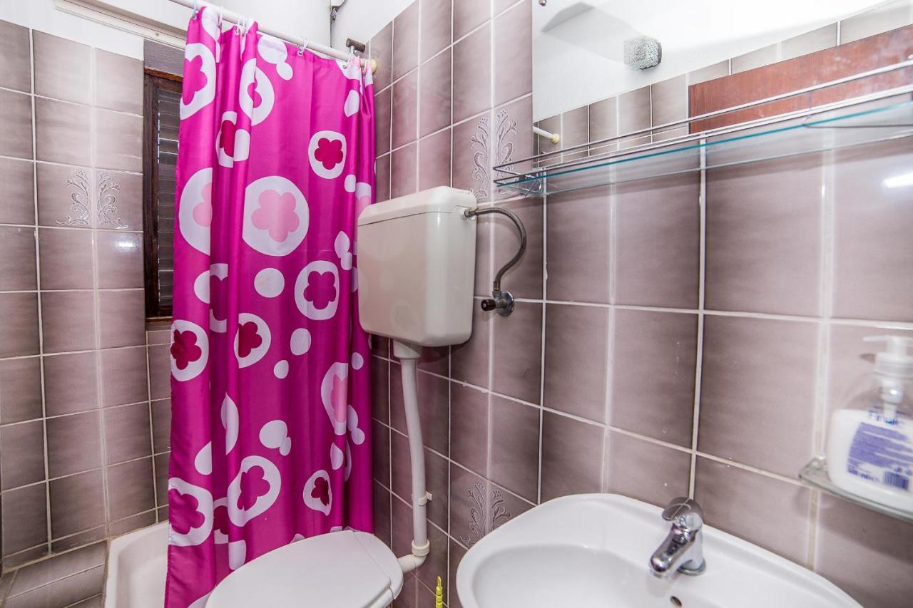 Apartments And Rooms Drpic スプリツカ エクステリア 写真